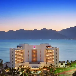 Hotel Akra *****
